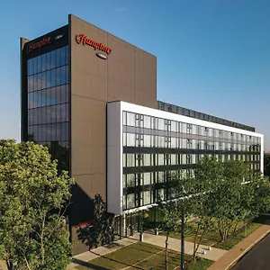 hampton-by-hilton-warsaw-reduta.warsawhotelspoland.com/
